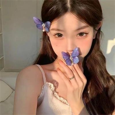 红色八爪女