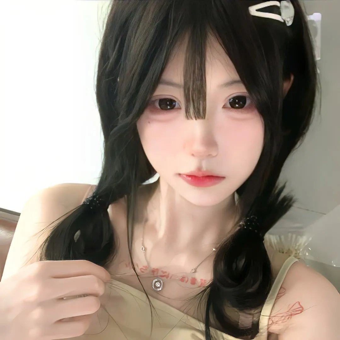 四月的女儿